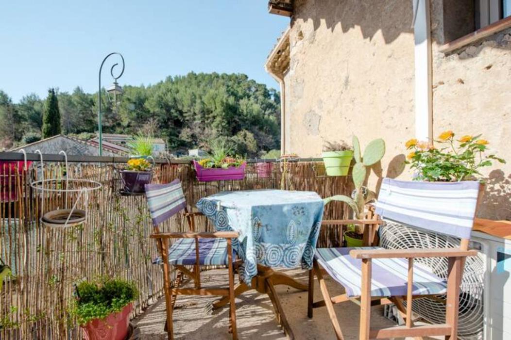Aude En Provence Bed & Breakfast Meyrargues Eksteriør bilde